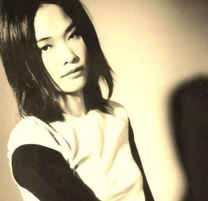 许美静和王菲,许美静和王菲当时谁红