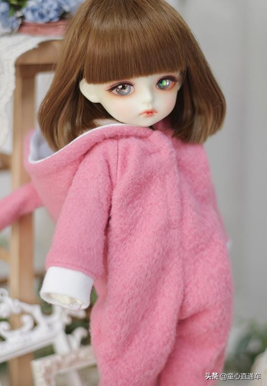 单眼皮韩国童装小模特,韩国风童模走秀