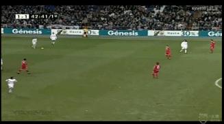 贝克汉姆长传慢动作解析,弧线球射门贝克汉姆教学