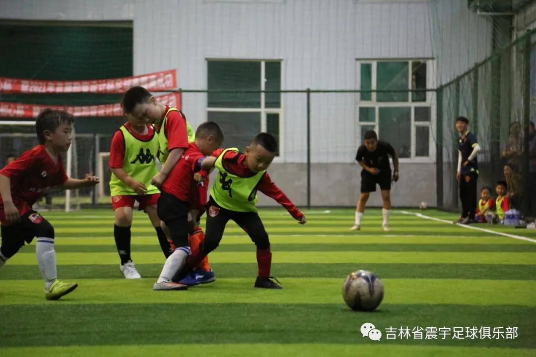 快乐童年,足球相伴!——震宇足球俱乐部“超级比赛日”精彩瞬间