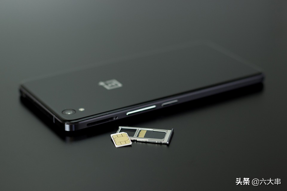 双卡双待的手机卡在哪里,双卡双待是两张手机卡吗