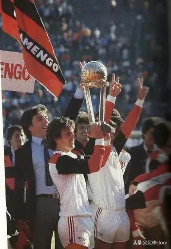 足球历史上最伟大左前卫,历史上最伟大的左边锋