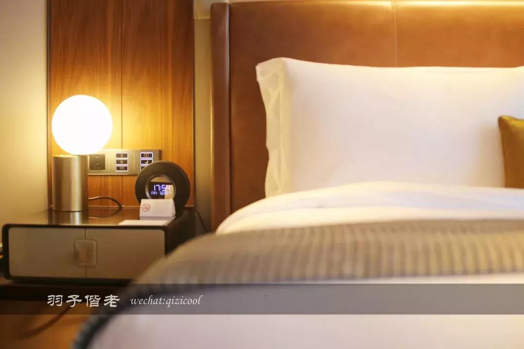 珠海又一新蒲点，CHAR餐厅酒吧浪漫与优雅兼具