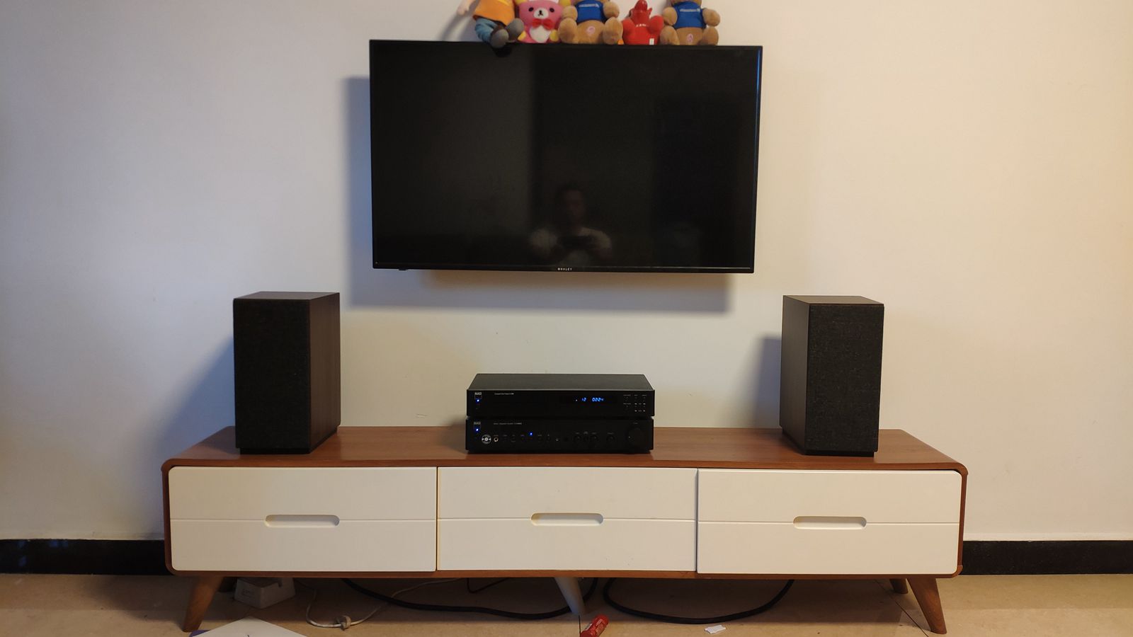 NAD前端+尊宝书架箱三件套不如一台低端真力贵，预算不足看过来