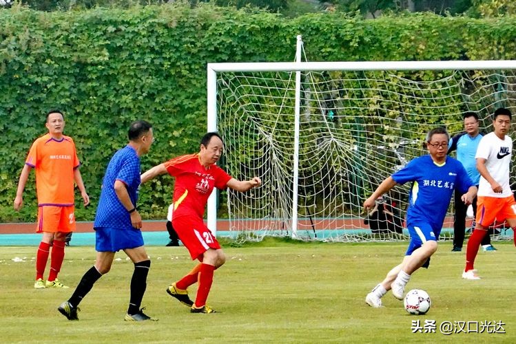 武汉足球运动员蔡晟,武汉足球名宿蔡晟