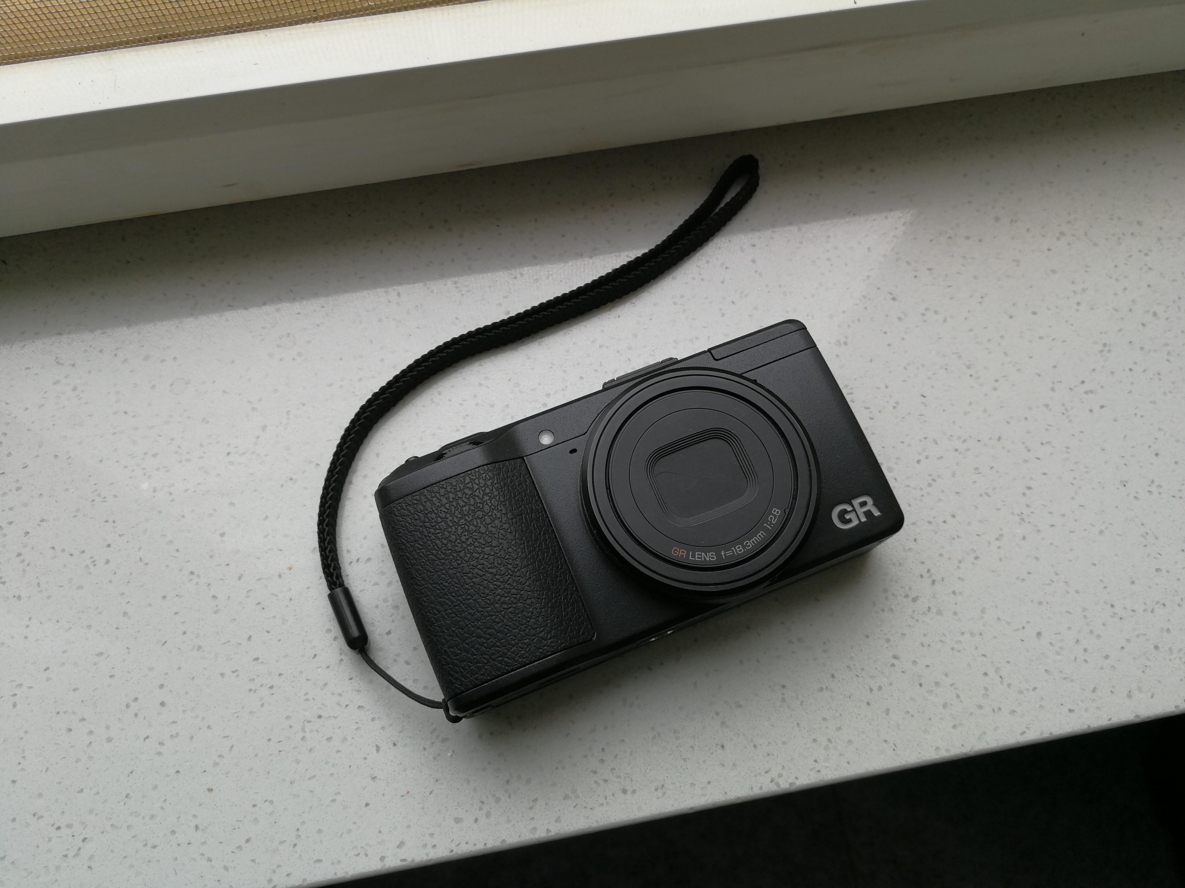 不要被器材左右，我们追求的终究还是摄影的精髓：理光GR（上）