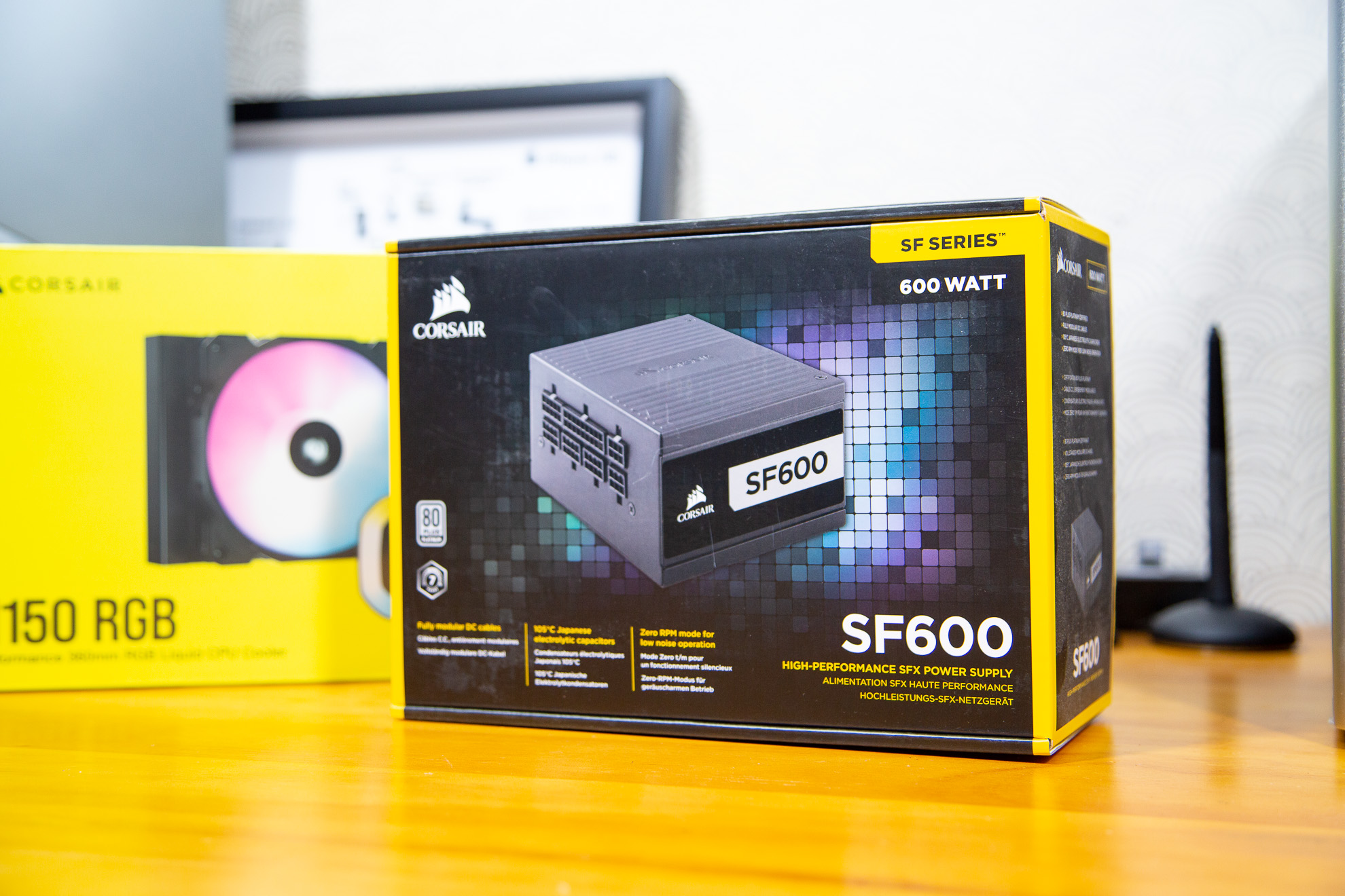 七彩虹b560i支持的cpu,七彩虹b660m配12代i5