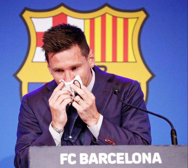 巴萨诺坎普告别梅西,梅西在诺坎普最激动人心的一刻