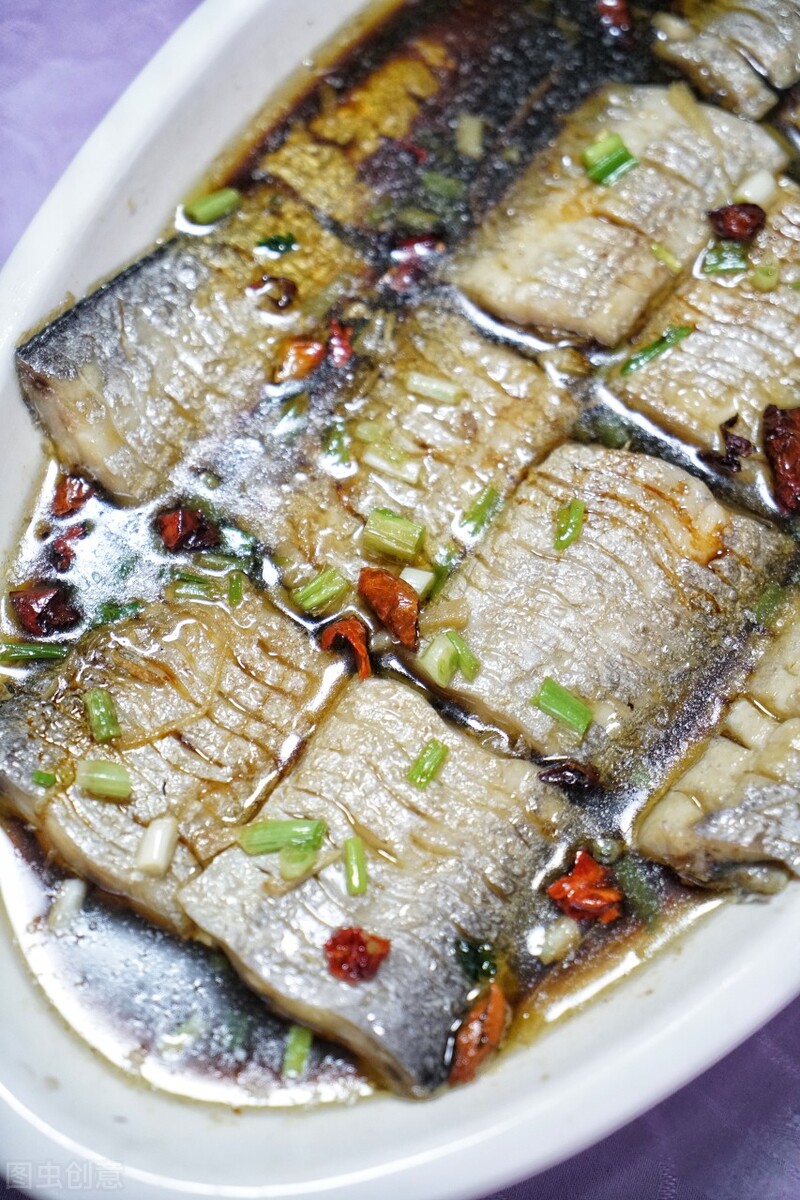 带鱼能清蒸吗带鱼的家常吃法,浙江正宗带鱼做法清蒸带鱼