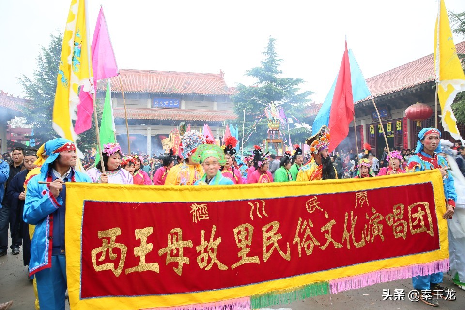 天下瑶池在什么地方,泾川王母宫王母以前真实神像