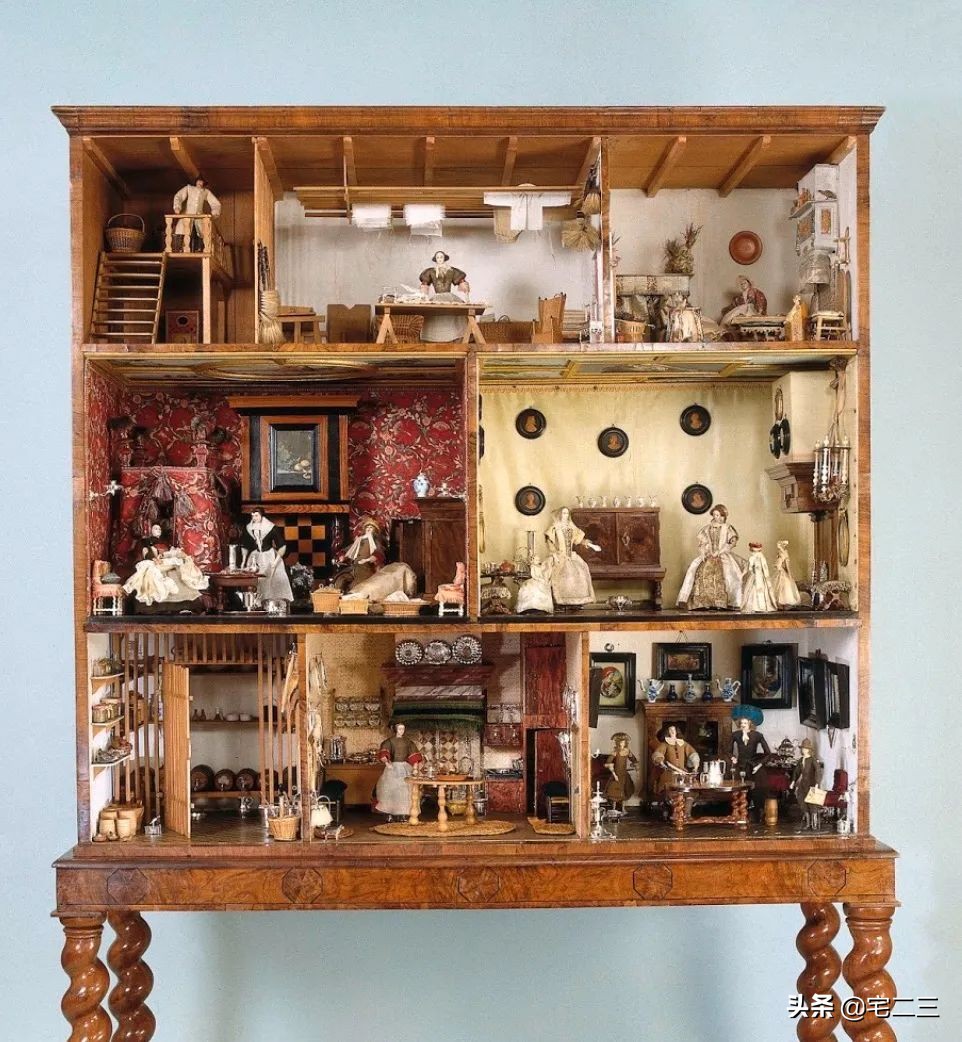 从KAWS、村上隆到草间弥生,为什么潮玩艺术也进军家居界了?