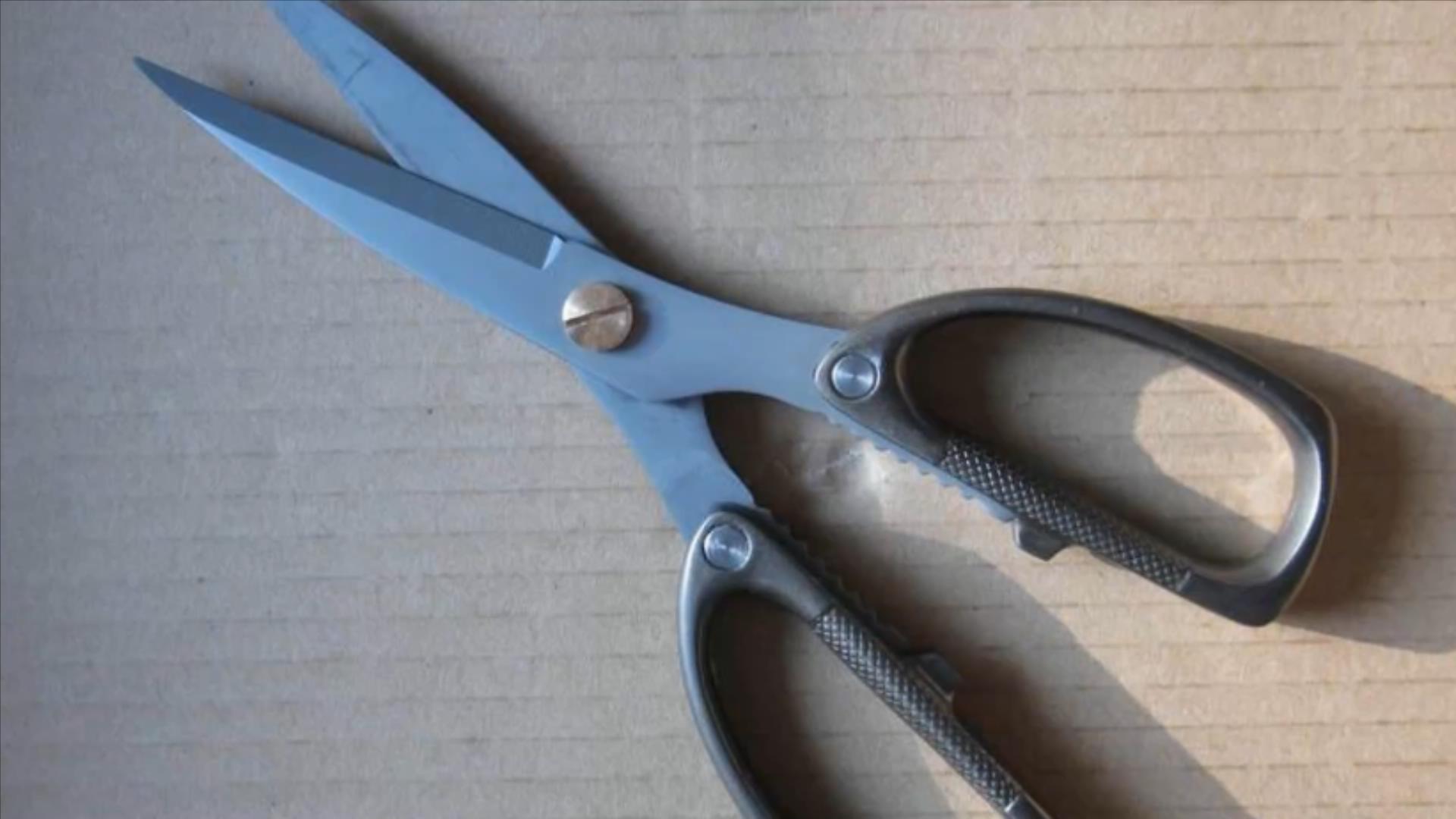 剪刀怎么剪不会钝,不管剪刀有多钝学会这一招