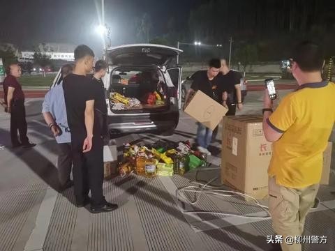 售卖假烟查出一百多条,贩卖假烟七百多条视频