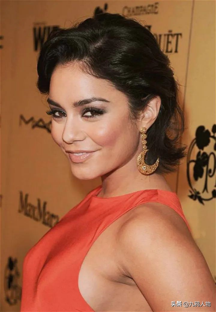 这七个国际女星的隔离，大概就是世界的样子