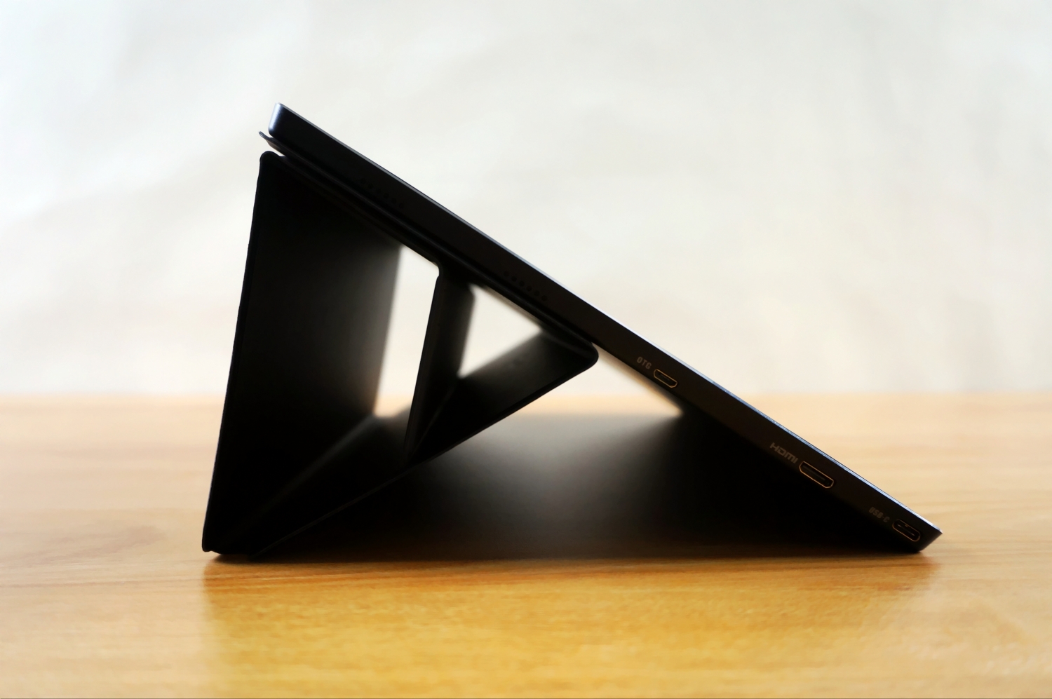 欧米多便携显示器,欧米多显示器