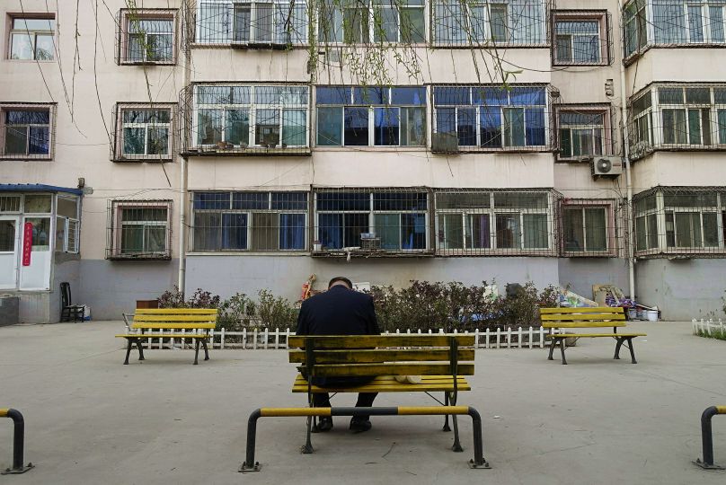 为老年人提供活动场地,老年活动室桌椅摆设