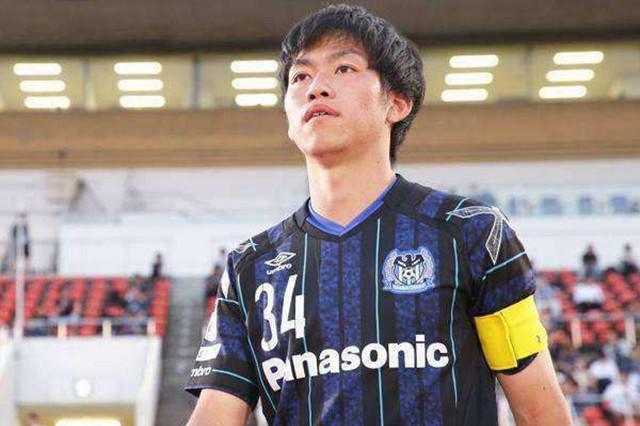 足球张本智和,现役乒乓球运动员张本智和