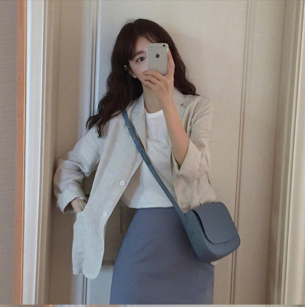 经典又青春简单又百搭的小西装,秋冬小西装怎么搭配显气质