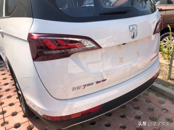 宝骏7301万2万以下,2016款宝骏730开2万公里值多少钱