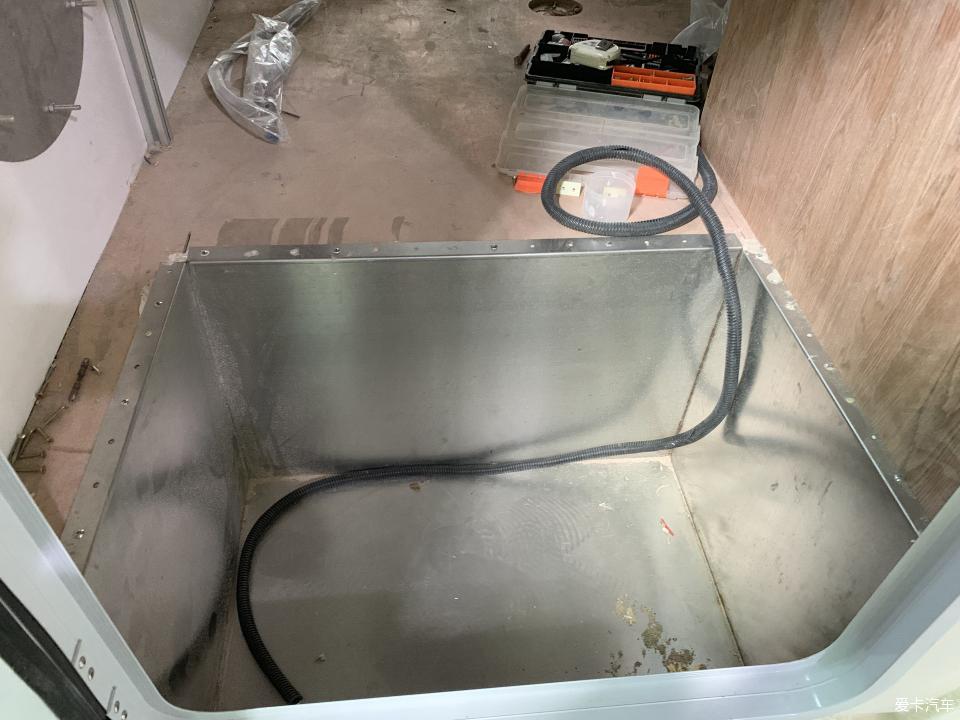 2.0t发动机搭载爱信8at变速箱suv,3.0t柴油v6发动机8at变速箱的车