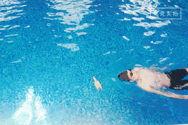 泳镜迪卡侬和李宁的哪个好,泳镜热卖榜第一名防雾迪卡侬