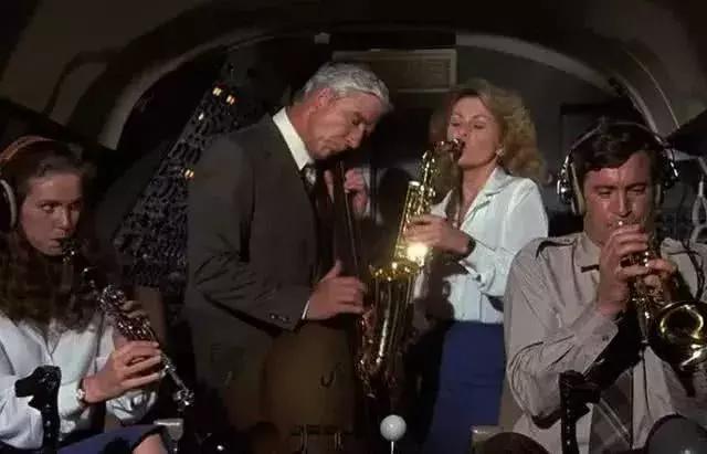 喜剧电影解说人气排行榜前十名,农村喜剧题材电影排行榜前十名