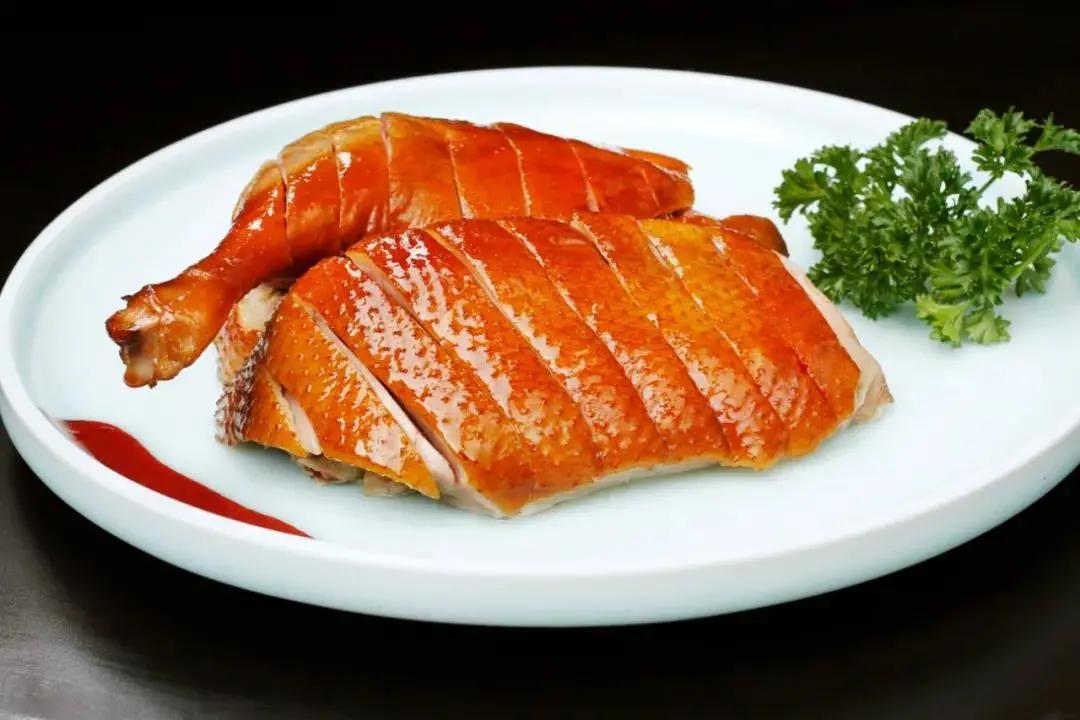 鸭子烧什么配菜好吃四川,四川鸭子的几种做法