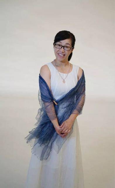 杨幂谈安全感 (杨幂说女生需要安全感)