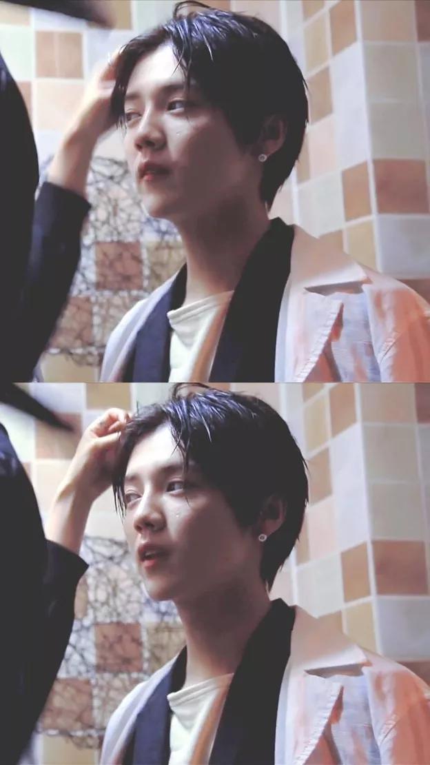 鹿晗壁纸‖“所有苦难与背负尽头，都是行云流水般的此世光明”