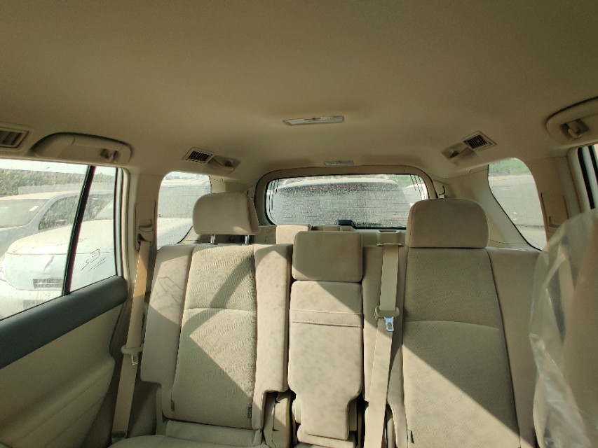 中东版霸道4000丐版多少钱,中东霸道2.7纯丐版多少钱