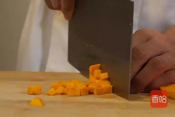 宝宝每次咳嗽我煮一碗汤就搞定,小孩咳嗽一直不好炖什么吃