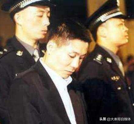 中国十大悍匪杀人不眨眼的魔头,现实中杀人不眨眼的悍匪