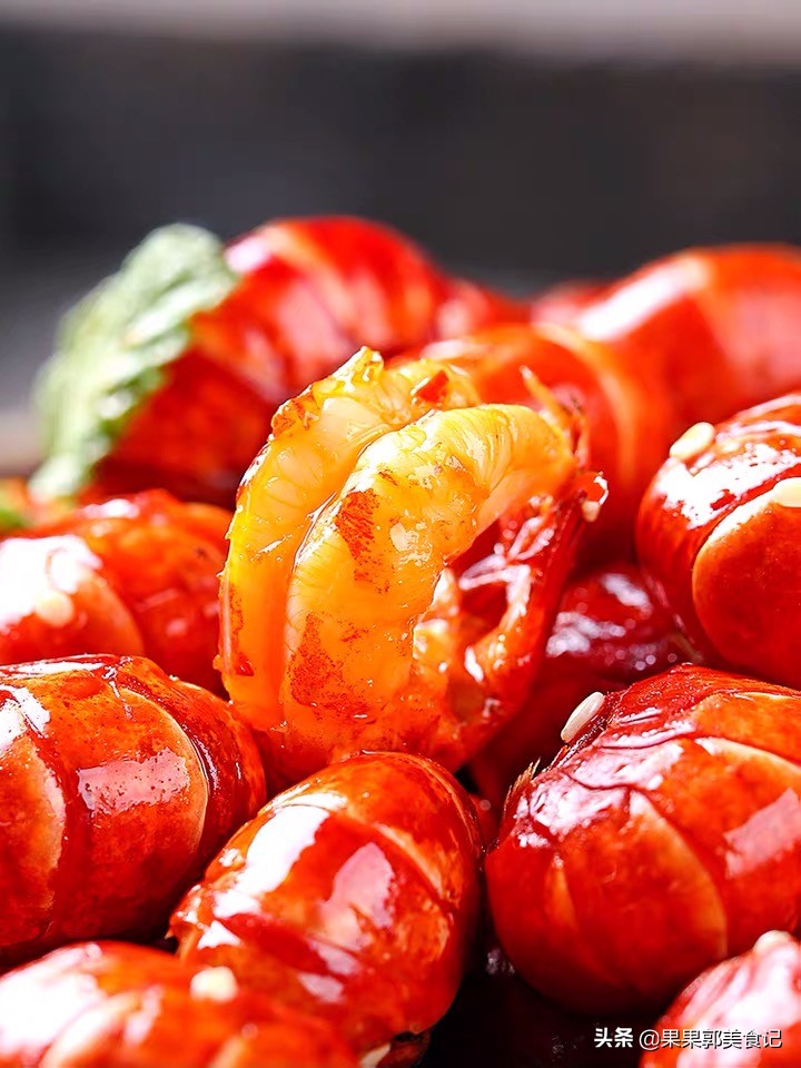 除了郑爽和薇娅卖爆的武汉鸭脖，湖北还有9种吃货不能错过的美食