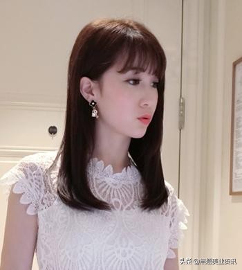 短发留长尴尬期发尾翘起来怎么办,短发发尾老是翘起怎么办