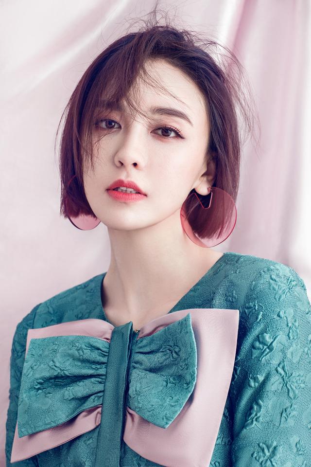 吕佳容小蛮腰穿衣搭配,吕佳容雪纺裙