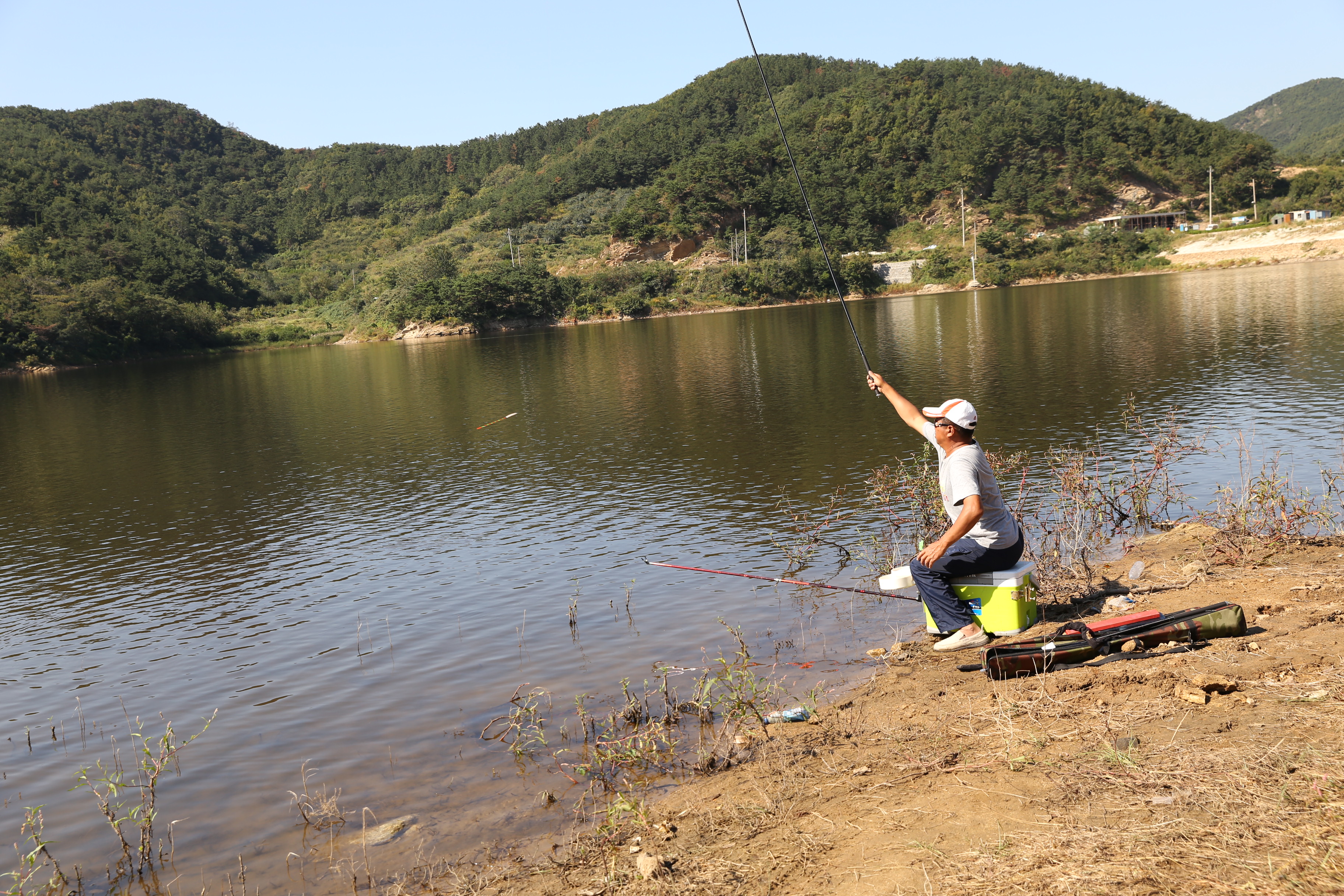抛竿怎么抛饵不会掉呢,记住这六点合理避坑
