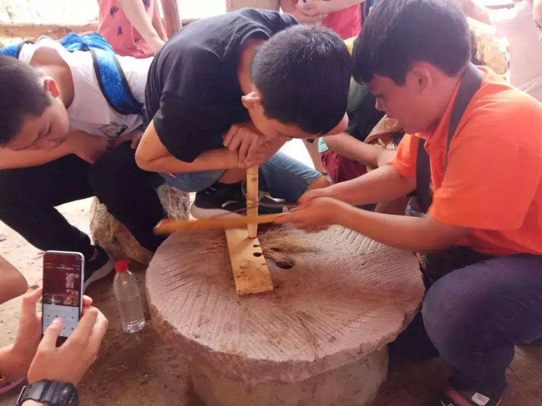 探秘坑洞古代遗迹,水洞沟遗址简介