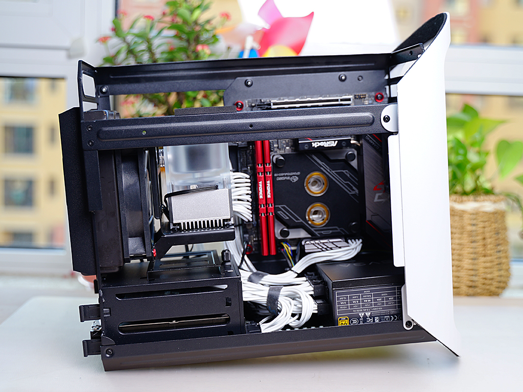 itx机箱能安装分体水冷吗,酷冷至尊itx机箱分体水冷