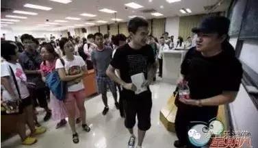 歌唱家刘欢目前的状况,刘欢老师音乐课