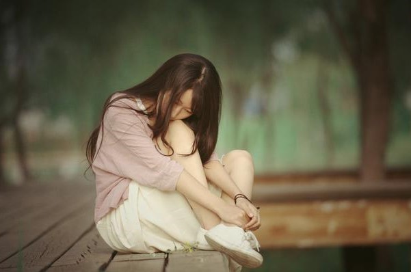 面对男人的冷落还用挽回吗,面对冷落你的男人