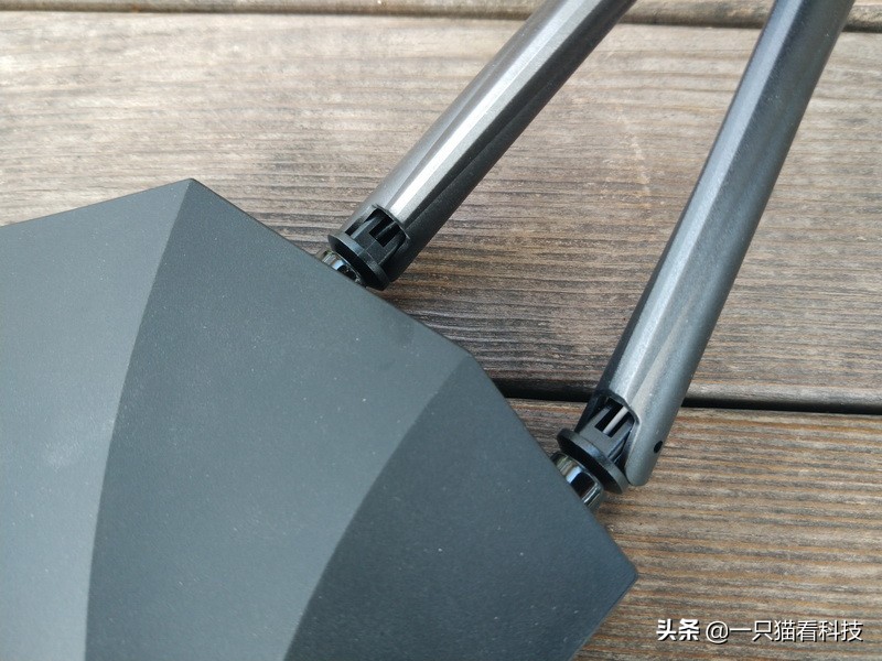 腾达ac23路由器2100兆,redmiac2100和腾达ac23哪个好