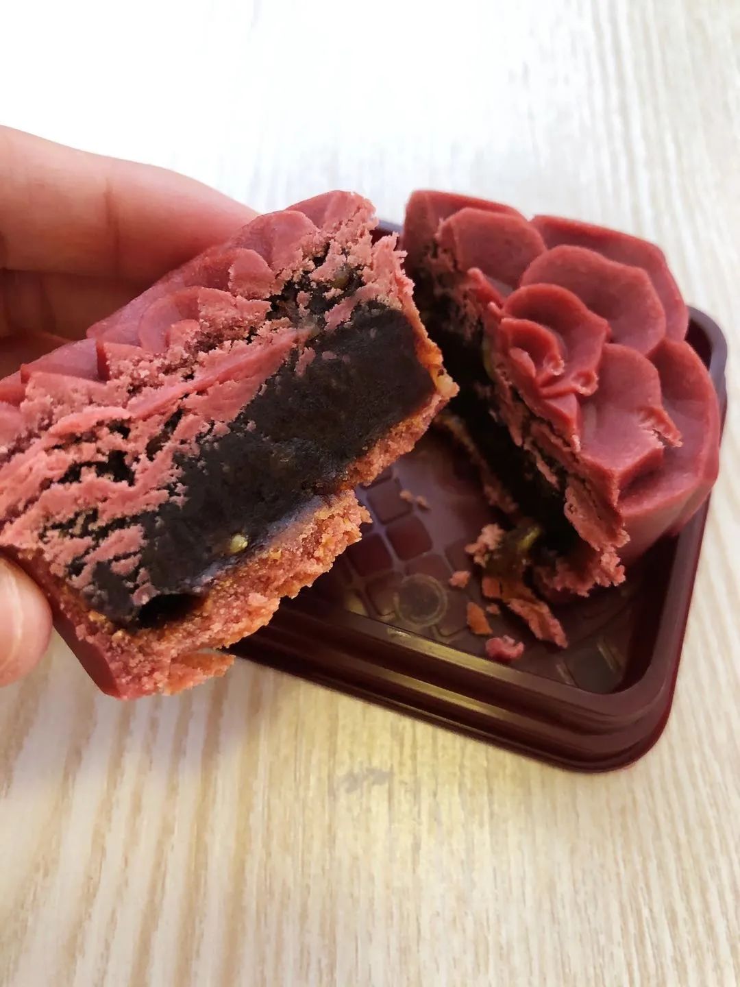 虽然网红月饼性价比都低，但星巴克出品还是倒数第一