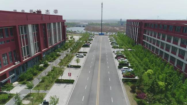 连云港华杰实验学校优点,名校巡礼海南中学