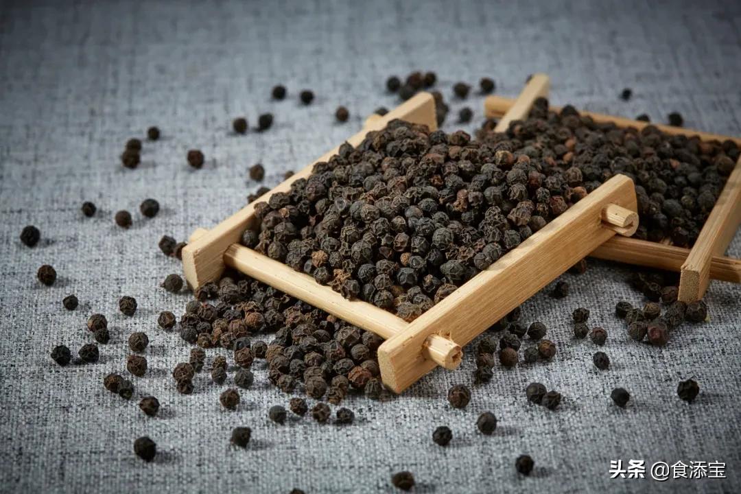 黑胡椒白胡椒买什么牌子的,黑胡椒选哪种好