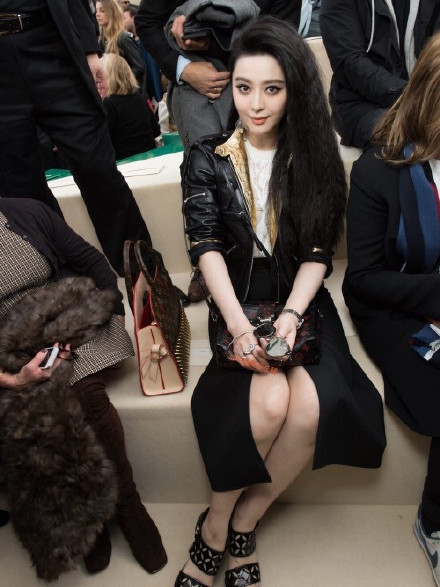 范冰冰回归巴黎时装周,范冰冰重回米兰时装周