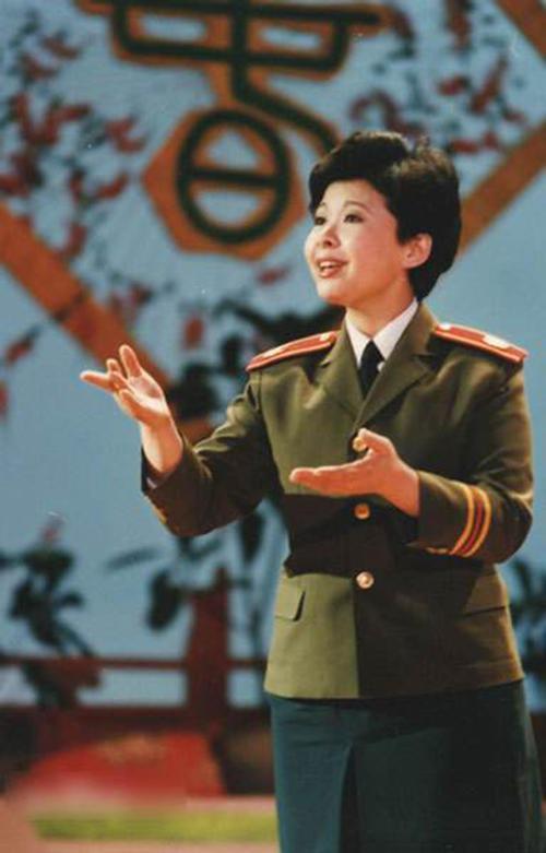 董文华结了几次婚姻,董文华哪年生孩子