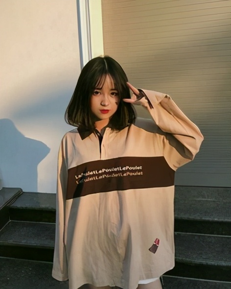 再没有一缕炊烟属于自己.青石巷