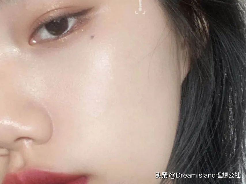 美妆好物狂欢粉底液,适合春天的粉底液