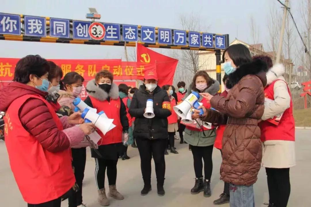 省妇联助力疫情防控,下沉红旗社区助力疫情防控