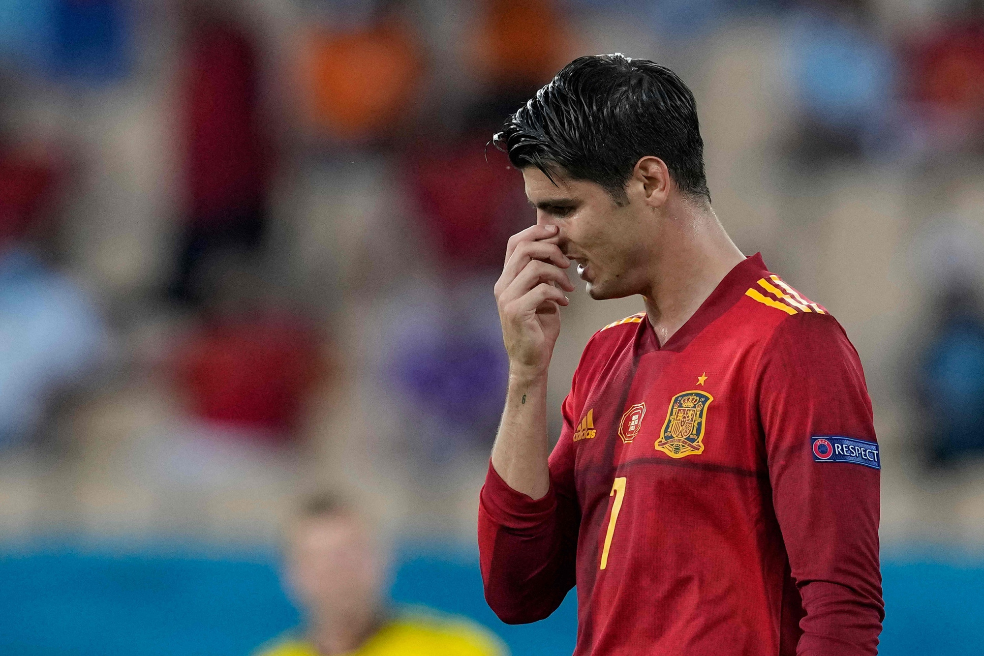 内德维德希望球迷们体谅莫拉塔,希尔哈维要针对德容制定防守策略